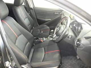MAZDA DEMIO 2016