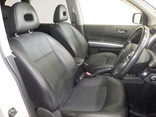 NISSAN X-TRAIL 2010