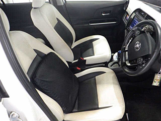 TOYOTA AQUA 2018