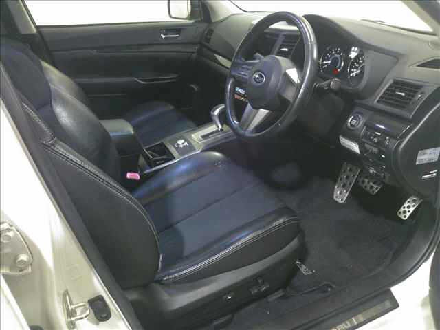 SUBARU LEGACY B4 2009