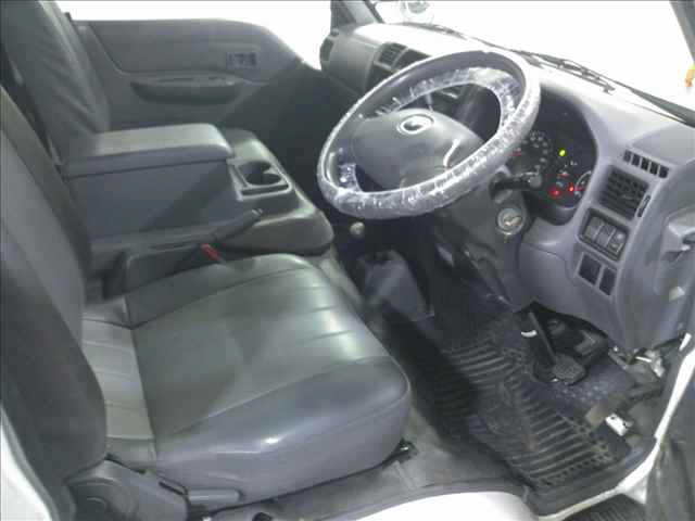 MAZDA BONGO VAN 2015
