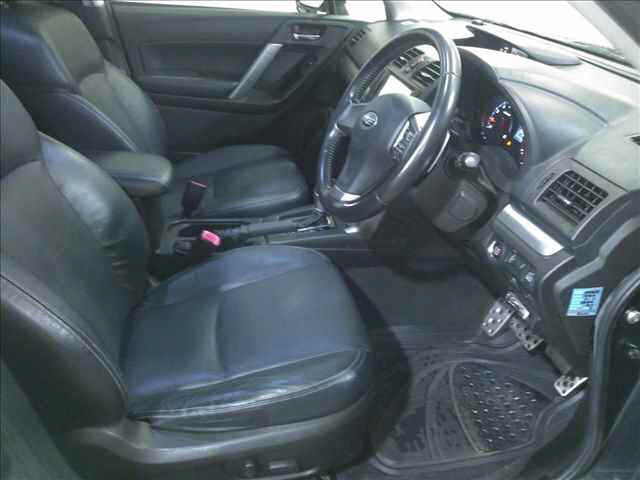 SUBARU FORESTER 2013