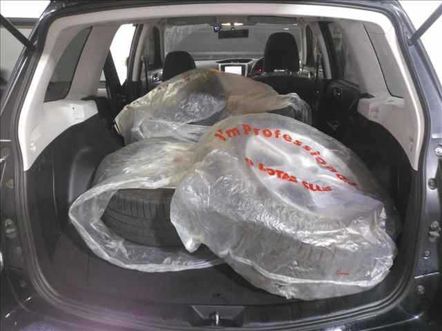 SUBARU FORESTER 2011