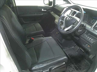 HONDA STEP WAGON 2013