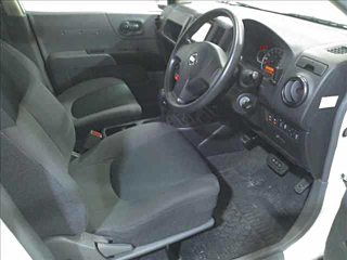 NISSAN AD 2020