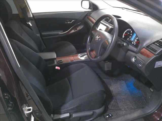 TOYOTA PREMIO 2008