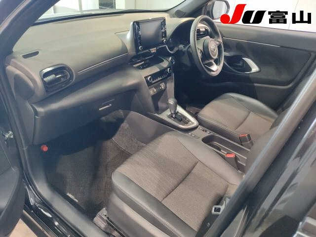TOYOTA YARIS CROSS 2023