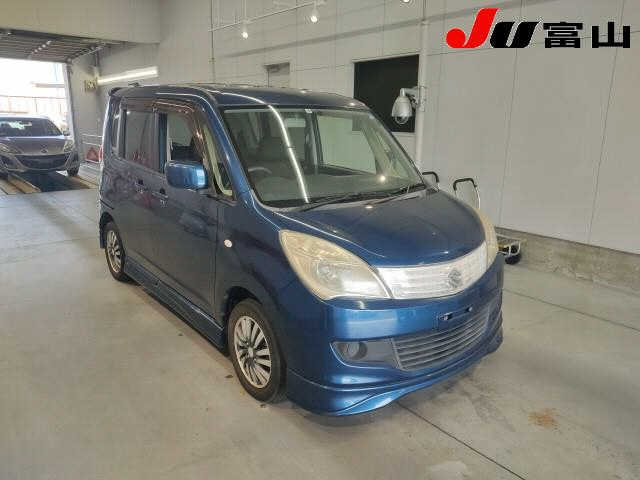 SUZUKI SOLIO 2011