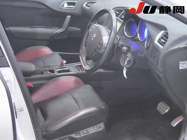 CITROEN DS4 2012