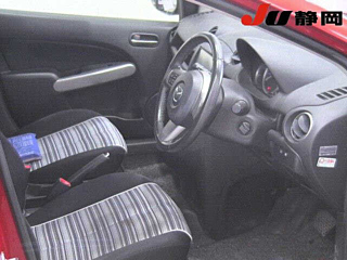 MAZDA DEMIO 2013