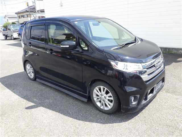 NISSAN DAYZ 2014
