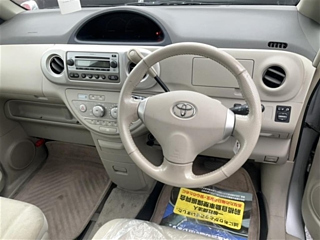 TOYOTA PORTE 2008