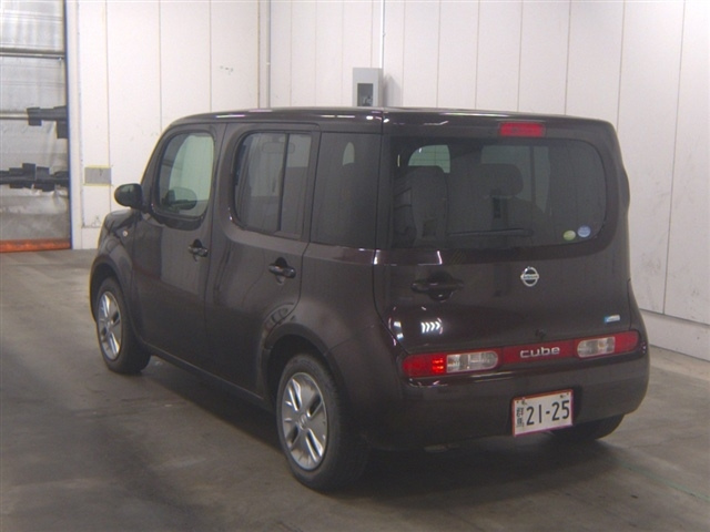 NISSAN CUBE 2012