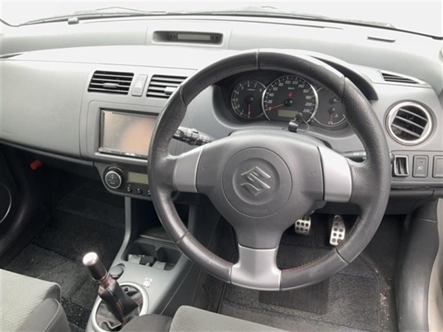 SUZUKI SWIFT 2008