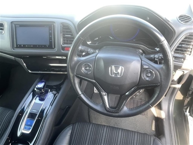 HONDA VEZEL 2014
