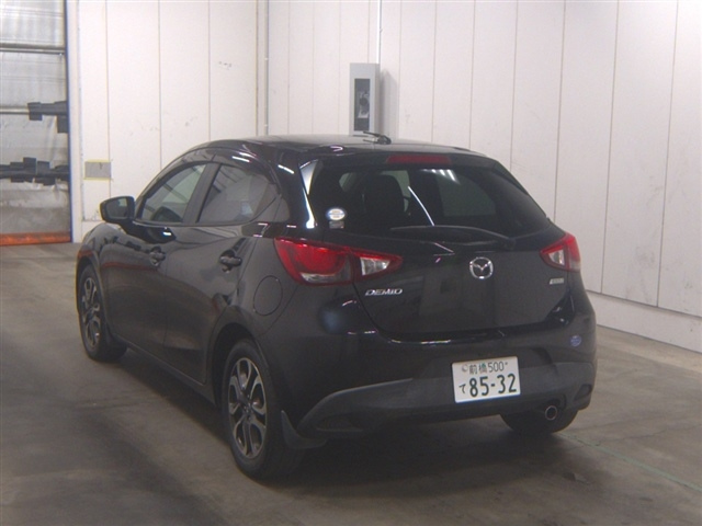 MAZDA DEMIO 2014