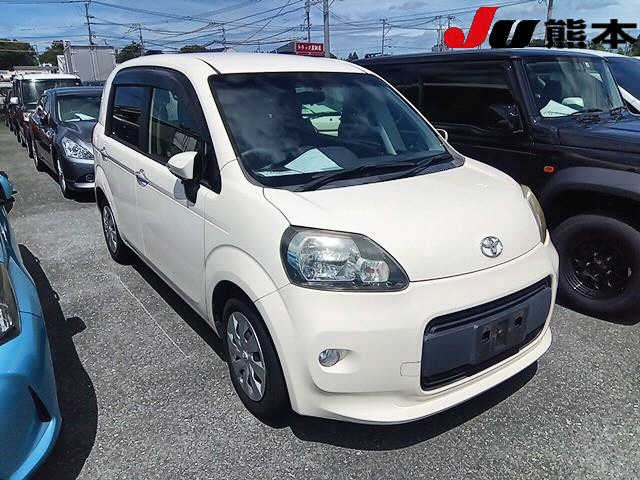 TOYOTA PORTE 2012