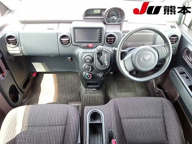 TOYOTA SPADE 2015