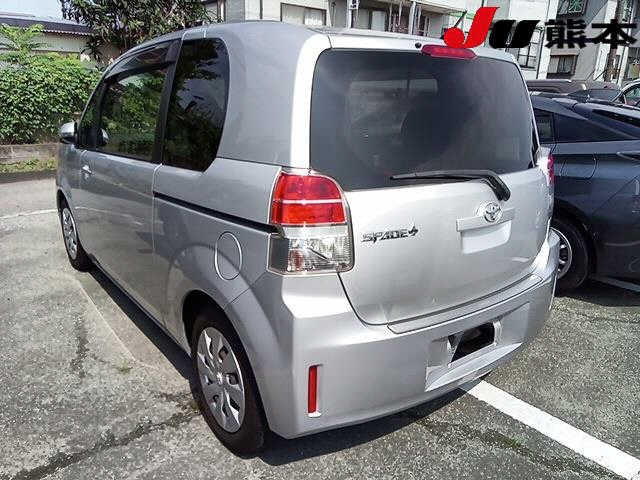 TOYOTA SPADE 2015