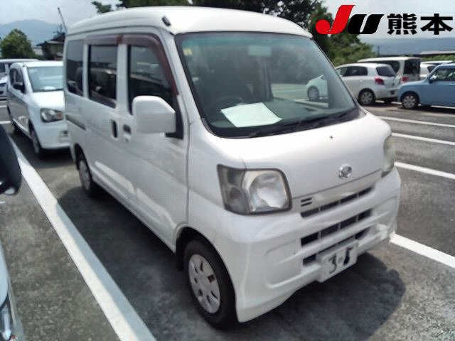 DAIHATSU HIJET VAN 2013