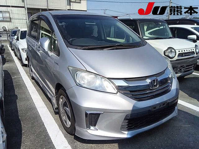 HONDA FREED 2016