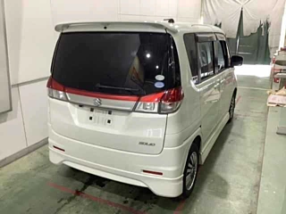 SUZUKI SOLIO 2011