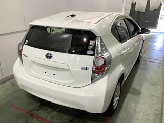TOYOTA AQUA 2014