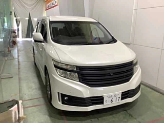 NISSAN ELGRAND 2011