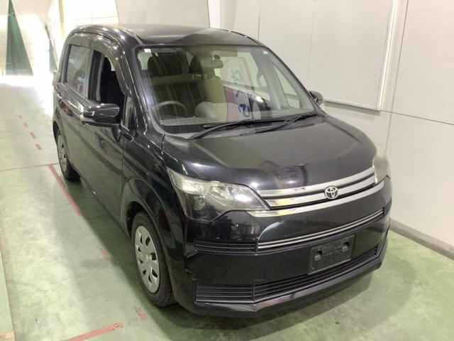 TOYOTA SPADE 2014