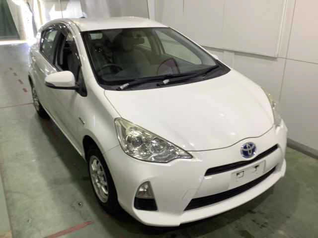 TOYOTA AQUA 2014