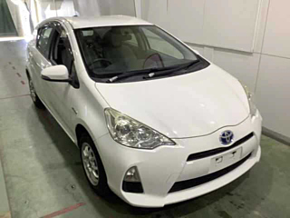 TOYOTA AQUA 2014