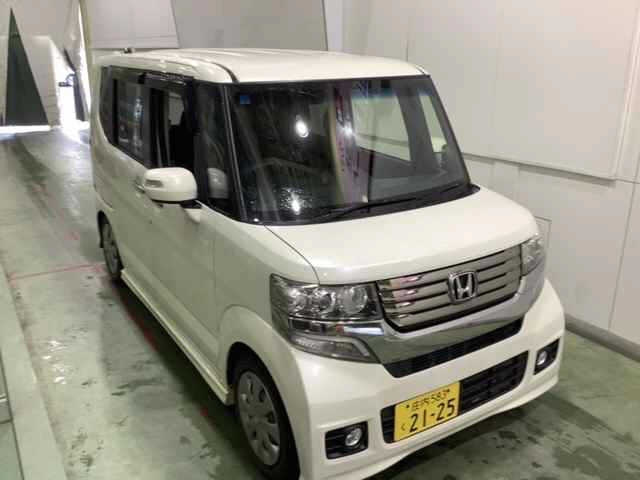 HONDA N BOX 2015