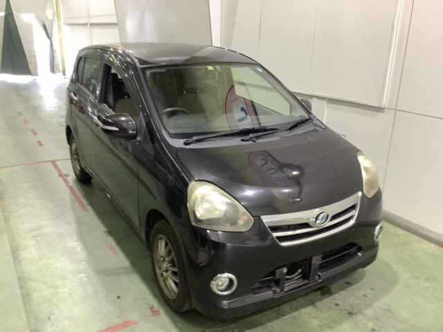 DAIHATSU MIRA E S 2012