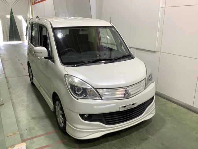 MITSUBISHI DELICA D2 2014