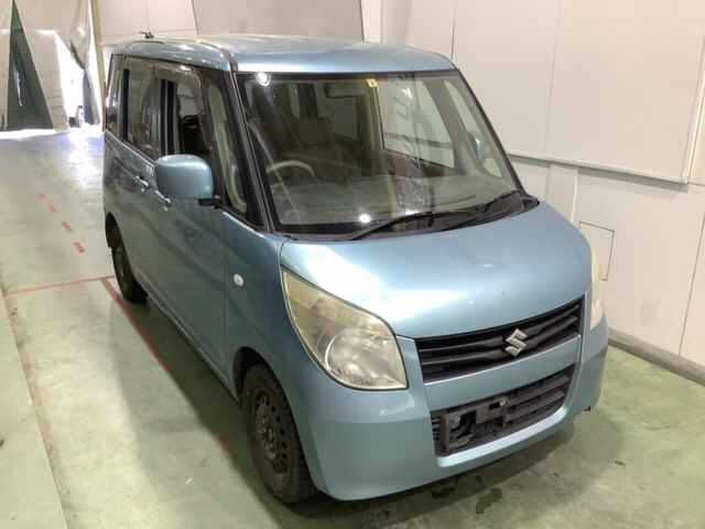 SUZUKI PALETTE 2011