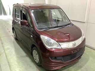 SUZUKI SOLIO 2013