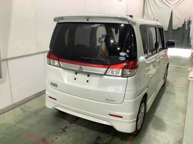MITSUBISHI DELICA D2 2014