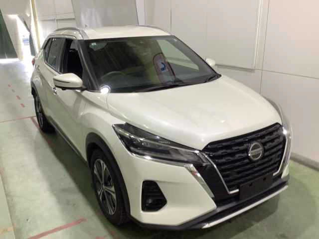NISSAN KIX 2023