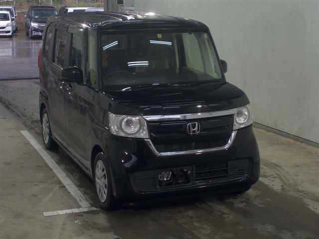 HONDA N BOX 2018