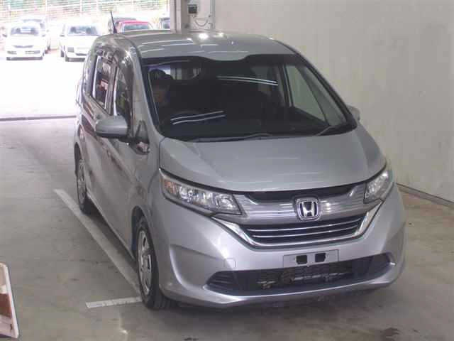 HONDA FREED 2018