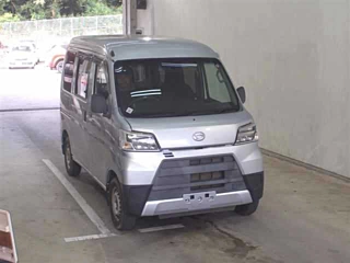 DAIHATSU HIJET VAN 2020