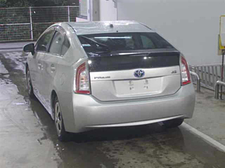 TOYOTA PRIUS 2012
