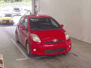 TOYOTA VITZ 2009