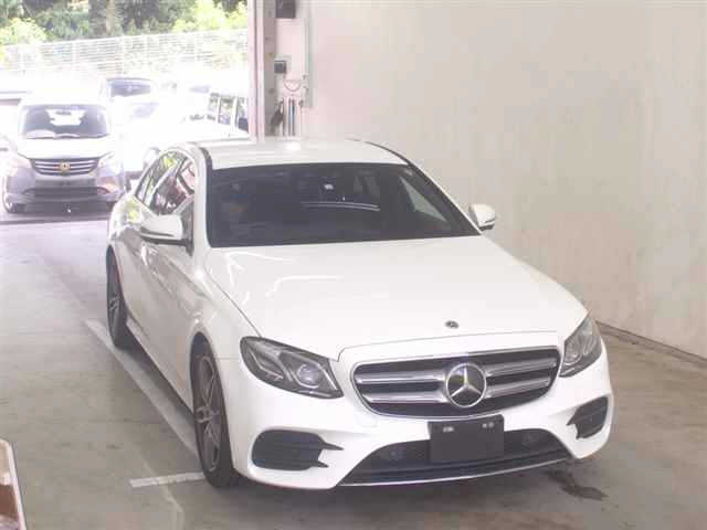 MERCEDES BENZ E CLASS 2018