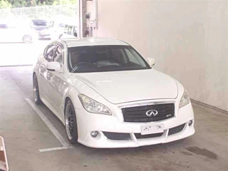 NISSAN FUGA 2011