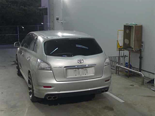 TOYOTA MARK X ZIO 2010