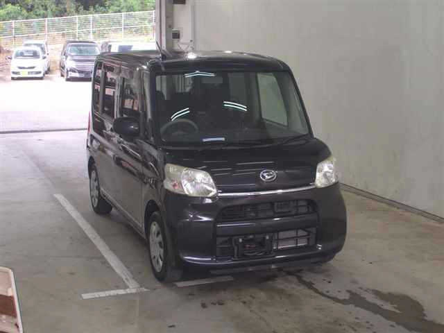DAIHATSU TANTO 2013