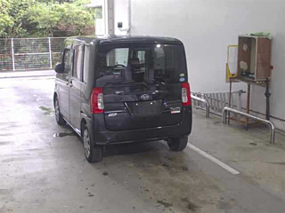 DAIHATSU TANTO 2013