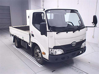TOYOTA DYNA 2018