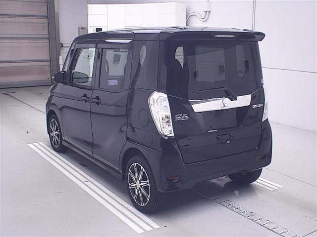 MITSUBISHI EK SPACE 2018